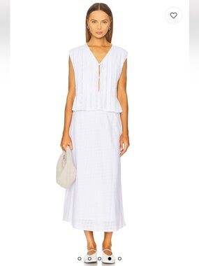 NWOT 🤍 LNA Waialea Eyelet Skirt in White